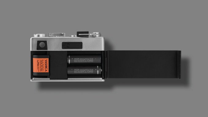 Yashica’nın ‘Beklenmedik’ Y35 Kamerası Herkesin Beklediğinden Daha Kötü 2 4aee1ffdec04aa7c4a6ab34dd0d30427 original