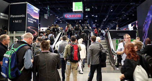 Ömer Serkan Bakır'dan Photokina 2018 Değerlendirmesi 2 Photokina 2018 Değerlendirmesi