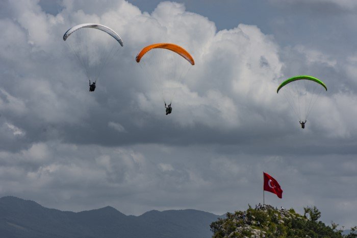 Sergileme Yunus YILDIZ 107 2 istikbal goklerde