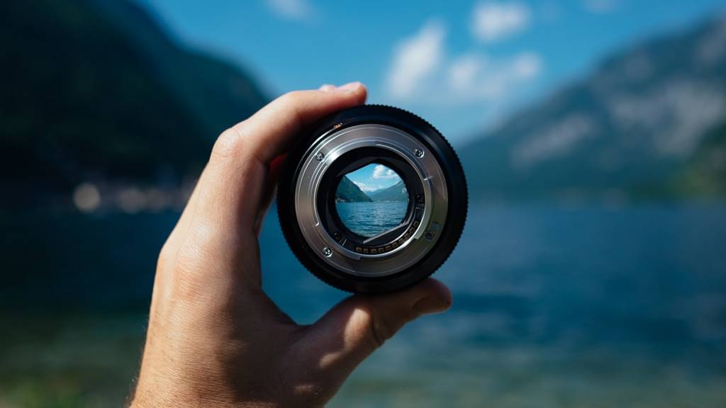 Fotoğraf Dünyasında Yarış Sürüyor 6 lens 1209823 1280 1
