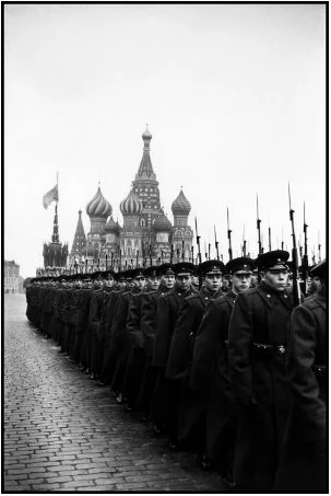 Elliot Erwitt Portfolyosu: Bir Muzip Adam 13 moskova 1957