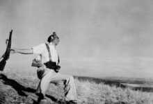 Kayıp Giden Bir Yıldız: Robert Capa 3 PAR115311
