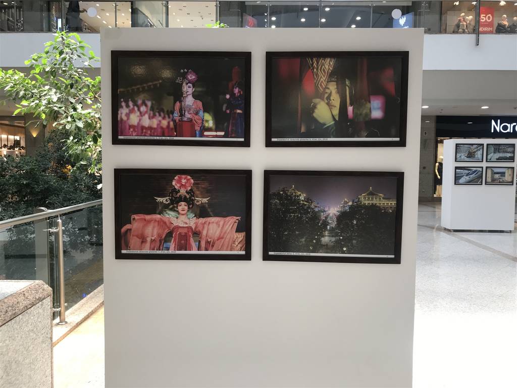 ‘İpek Yolu'nun Merkezine Yürümek’ Fotoğraf Sergisi 2 ipek yoluu2019nun merkezine yurumek fotograf sergisi