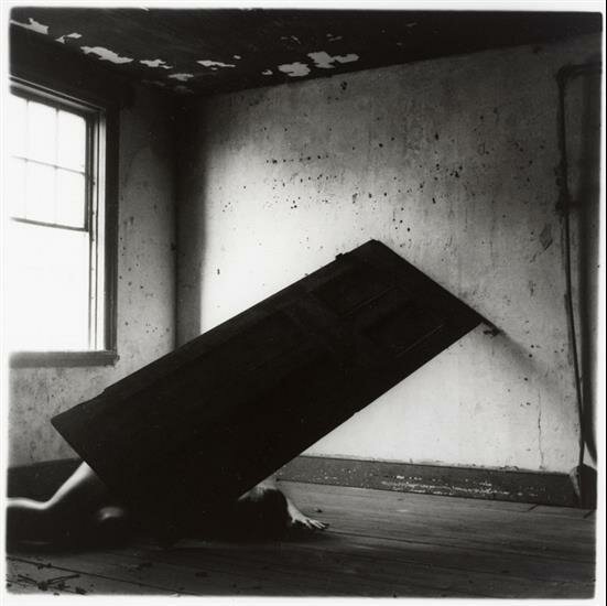 SONSUZLUK KADRAJINDA KAYIP BİR BEDEN.. FRANCESCA WOODMAN 6