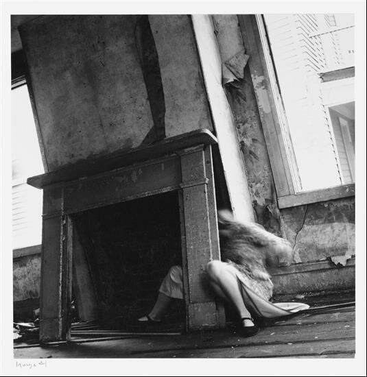 SONSUZLUK KADRAJINDA KAYIP BİR BEDEN.. FRANCESCA WOODMAN 7