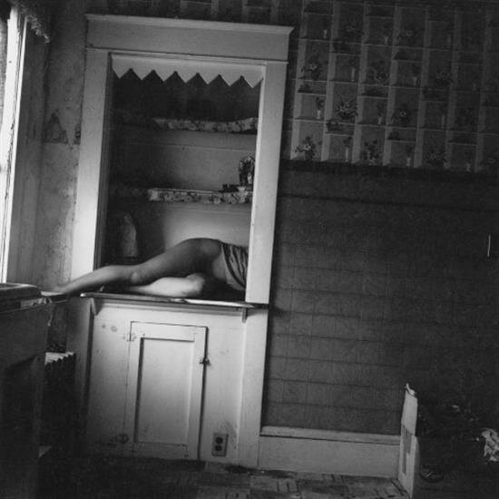 SONSUZLUK KADRAJINDA KAYIP BİR BEDEN.. FRANCESCA WOODMAN 5