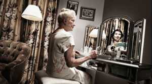 aynaya bir bakiver 3 header