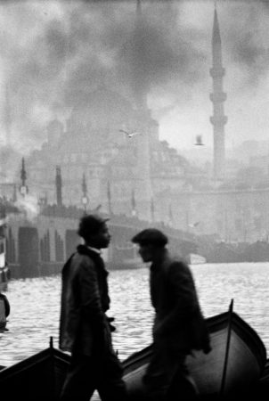 İki Arşiv, Bir Seçki: Ara Güler’in İzinde İstanbul 4 aragulersergi3 688x1024
