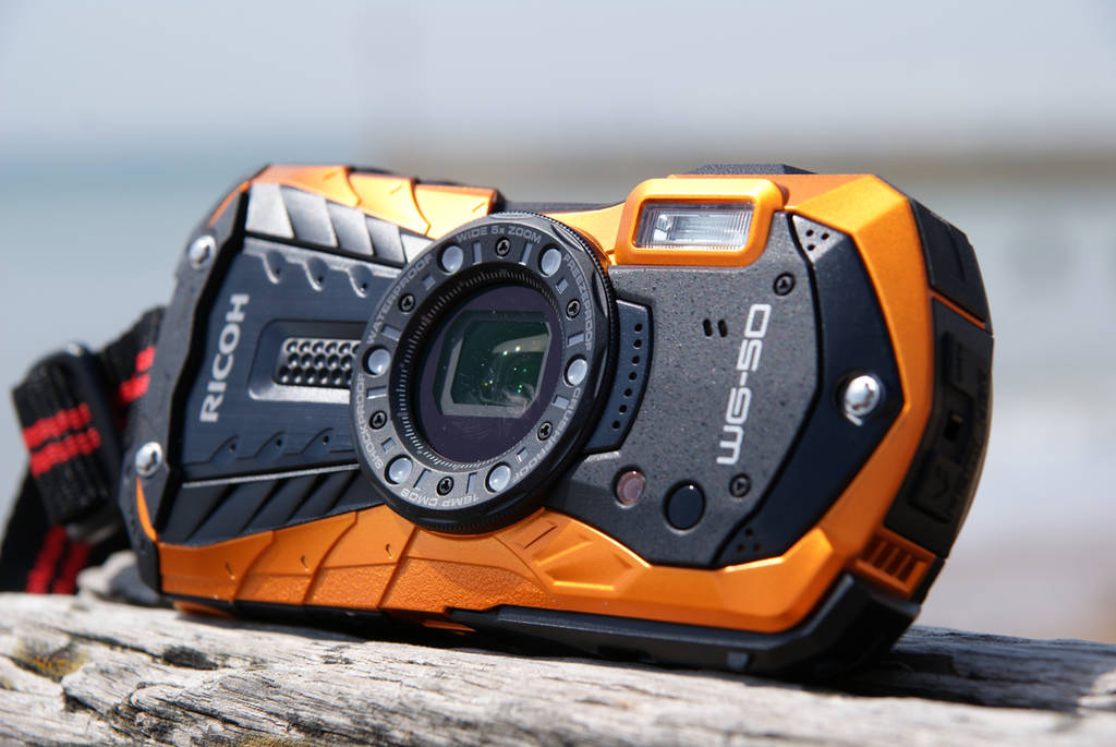 Denize ve Havuza Dayanıklı Fotoğraf Makineleri 6 Ricoh WG 50