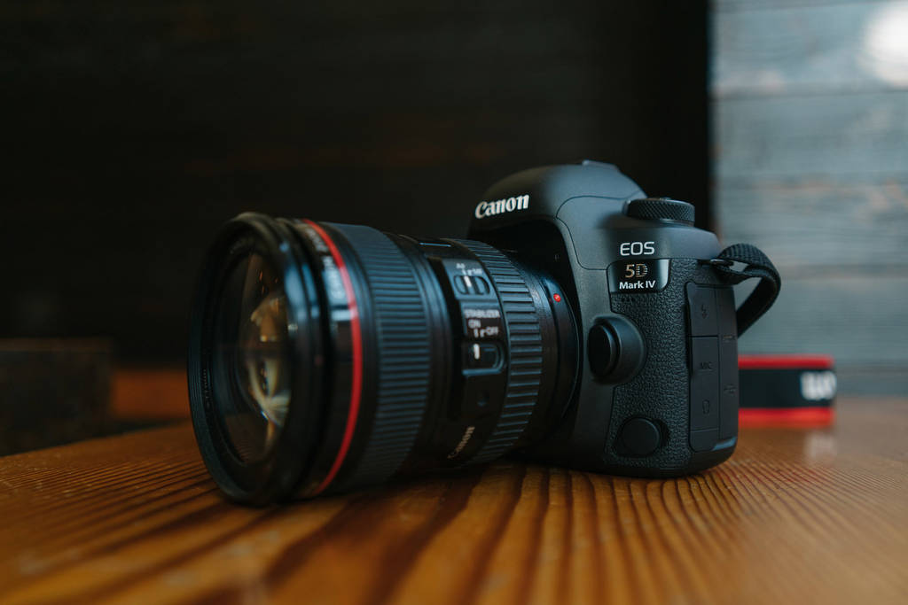 canon 5d mark iv review