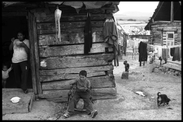 Alain Keler : Zamanın Tanıklığını Yapan Fotoğrafçı 8 09 PARIAS 768x512 1