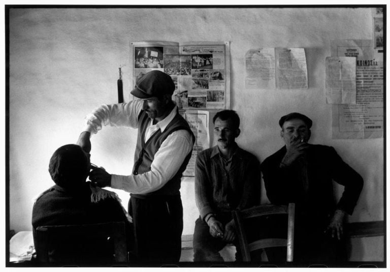 Constantine Manos : Yunan Fotoğrafçılığında Bir Şair 7 78842032 1740431979432207 2569006053555437568 n 768x535 1