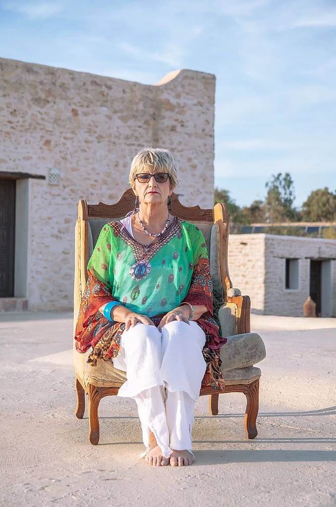 Ruby Steele : Kanepelerde Kadın Portreleri 14 Image12