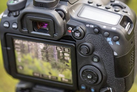 Canon EOS 90D 2 2 versatility 271580998131511 574x383 2
