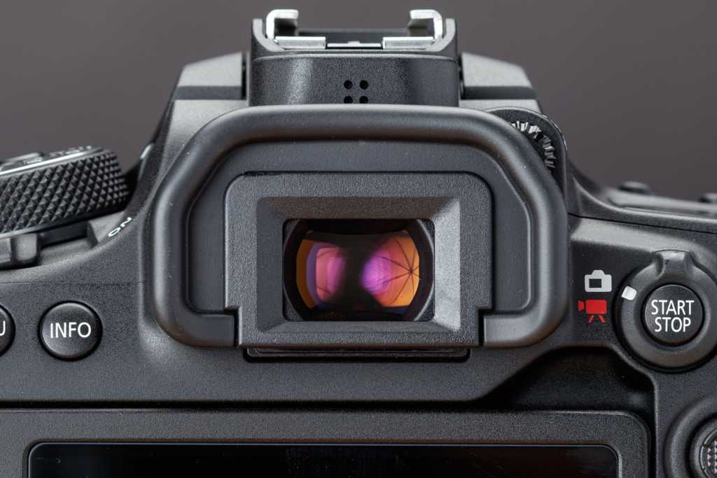 Canon EOS 90D 9 3959146989