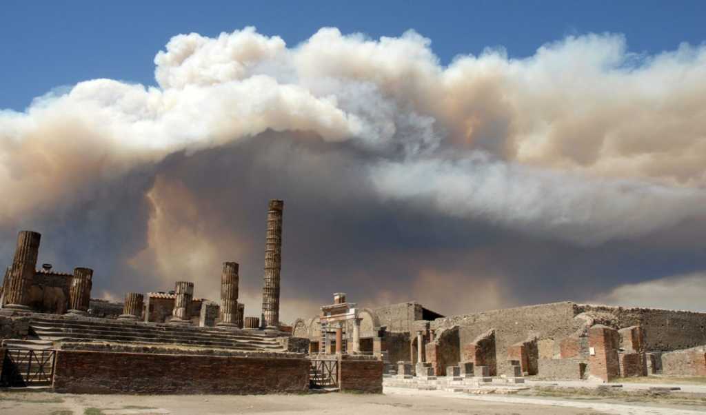 Pompeii Italy 1440x9999 1