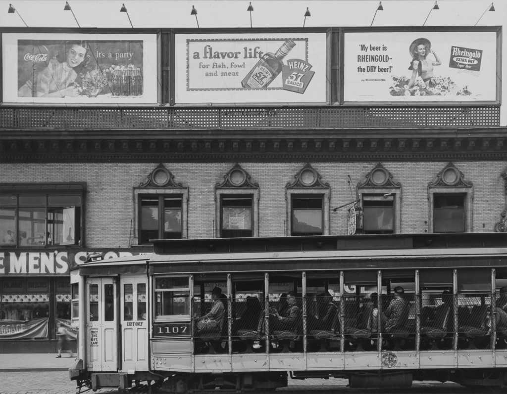 1946 125th Street and Broadway Harlem
