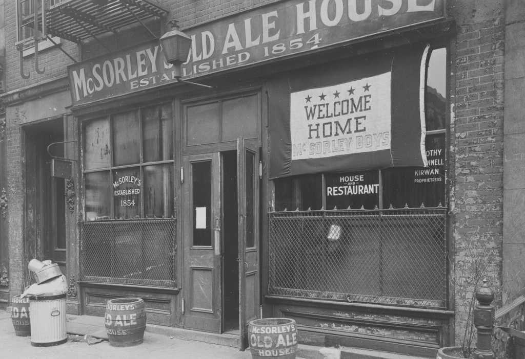 Todd Webb: Savaş Sonrası New York 1946 6 1946 East 7th Street