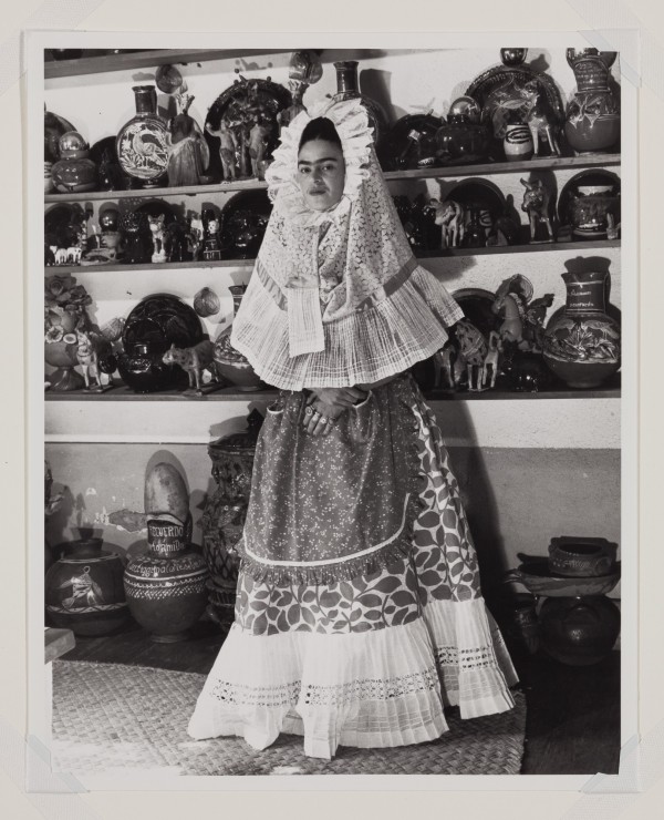 Frida Kahlo at home 16