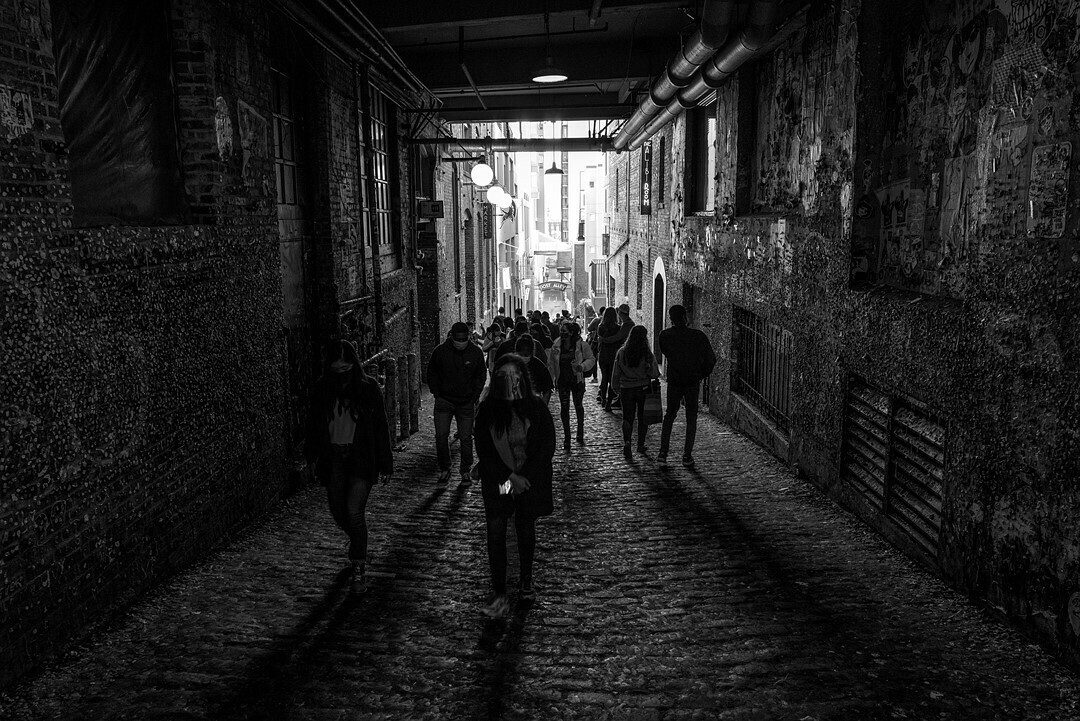 Leica Q2 Monochrom İnceleme 26 GumWall ACR