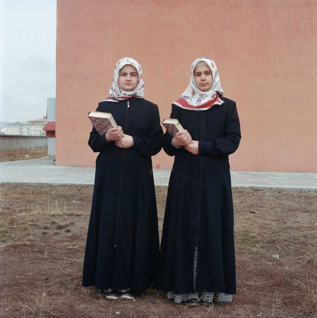 Küçük Bir Ses: Fotoğrafçılarla Sohbetler, Bölüm: 135, Konuk: Sabiha Çimen 14 d8fba8e78758bf40c06f435958c50b82