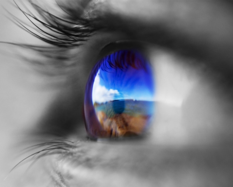 Kendi Gözünüzü Nasıl Fotoğraflayabilirsiniz? 13 Eye1 800x640 1