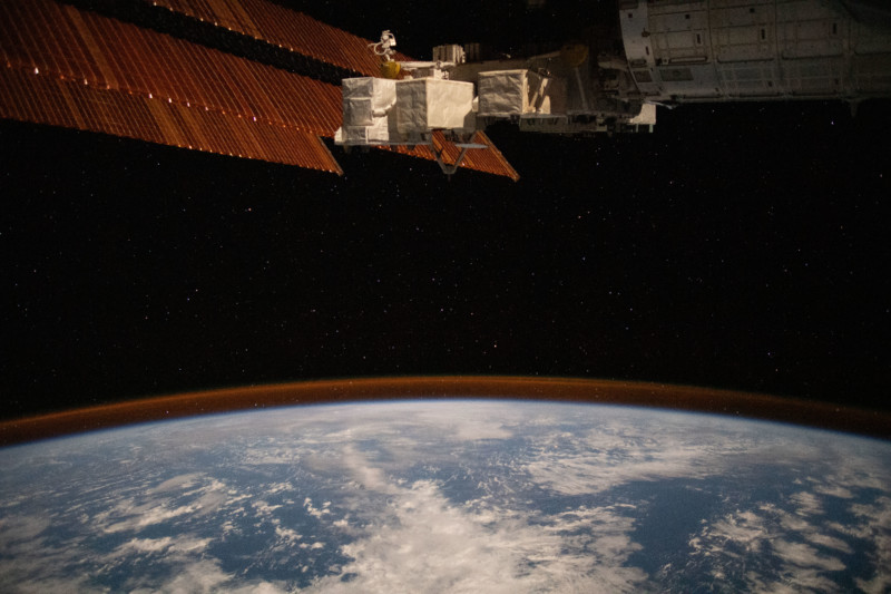 ISS063 E 65148 800x533 1