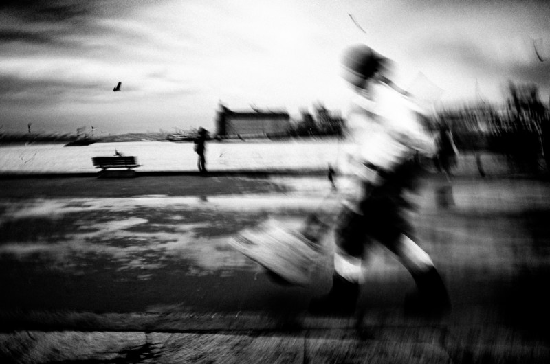 En İyi 25 Modern Sokak Fotoğrafının Keyfini Çıkarın 14 MASIS USENMEZ VERTIGO I 1 800x530 1