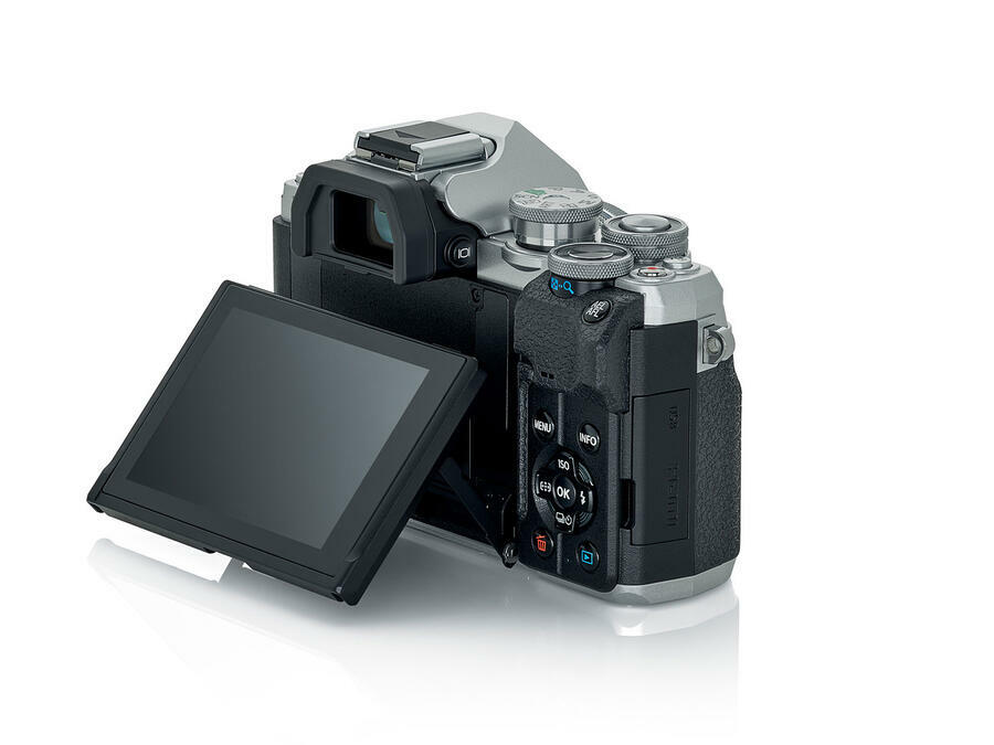 Olympus OM-D E-M10 Mark IV İncelemesi, Özellikleri ve Fiyatı 2 olympus om d e m10 mark iv camera 4