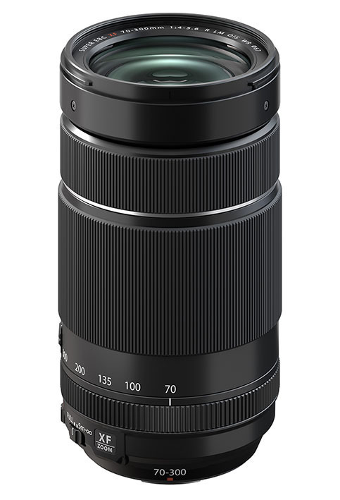 Fujifilm X-E4 tanıtıldı; işte Türkiye fiyatı ve öne çıkan özellikleri 9 1611819404 XF70 300 lensFront