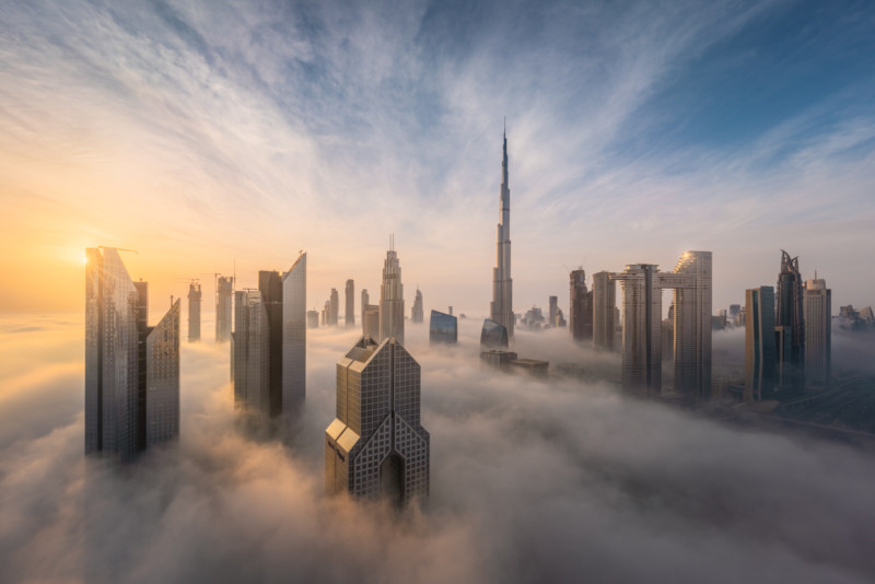 Albert Dros : Bulutlardaki Dubai