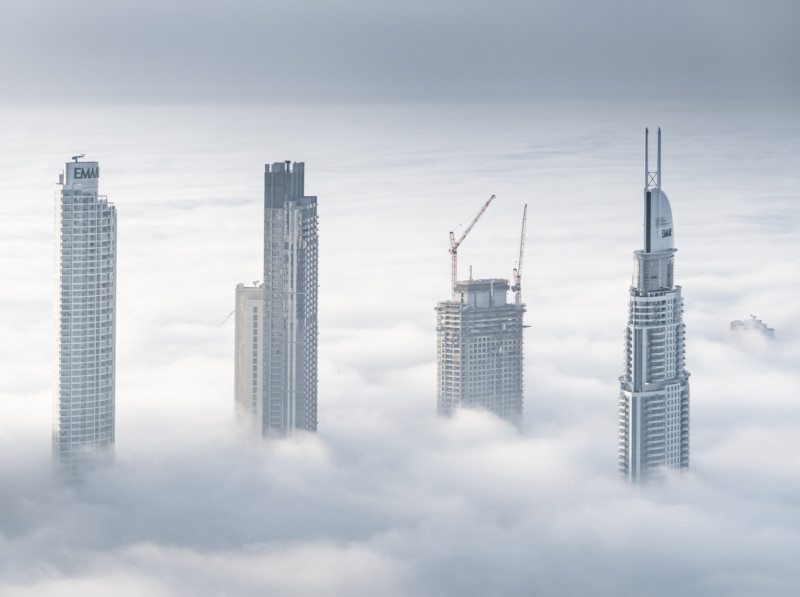 Albert Dros : Bulutlardaki Dubai