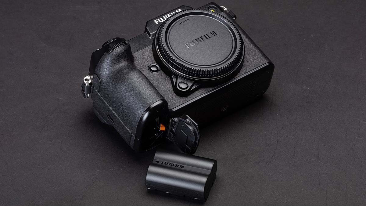 Fujifilm GFX 100S