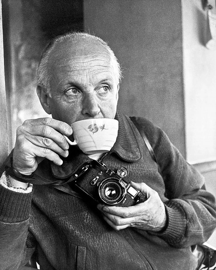 Usta Fotoğrafçı Henri Cartier-Bresson'un Gözünden 1 ef2776 d4c7ab437f52431bbae0d46a818a58e0mv2
