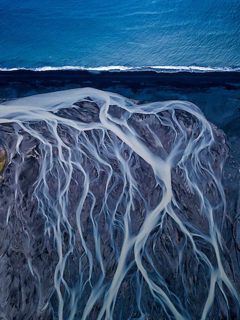 GOLD © Dipanjan Pal Glacial veins 1