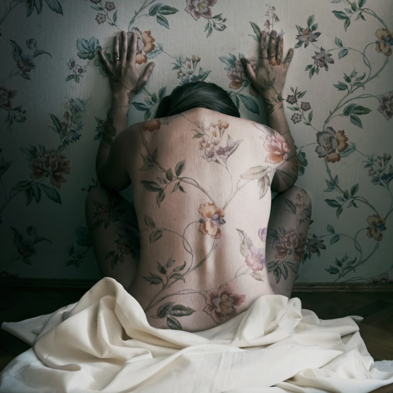 Veronika Lavey'in Kavramsal Fotoğrafçılığı 8 Wallflower s 800x800 1