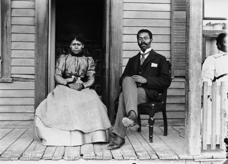 Siyah Amerikalılar Basmakalıplara Karşı Çıkmak İçin Portreleri ve Aile Fotoğraflarını Nasıl Kullandı? 2 Siyah Amerikalılar Basmakalıplara Karşı Çıkmak İçin Portreleri ve Aile Fotoğraflarını Nasıl Kullandı?