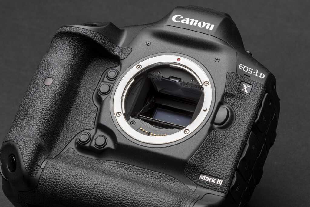 Canon EOS 1DX III