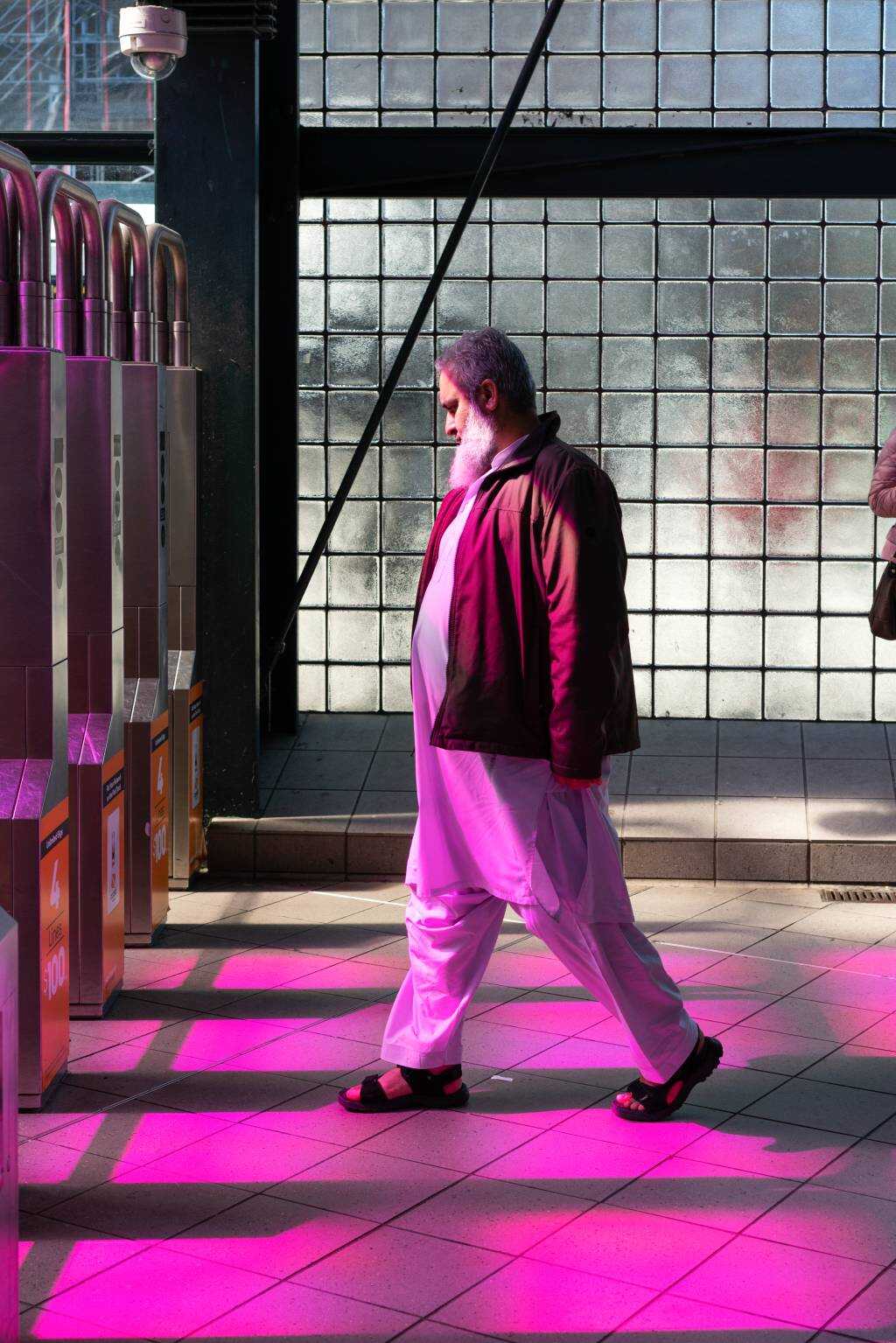 David Rothenberg : Roosevelt Station 5 Commuting Under the Divine Light 004