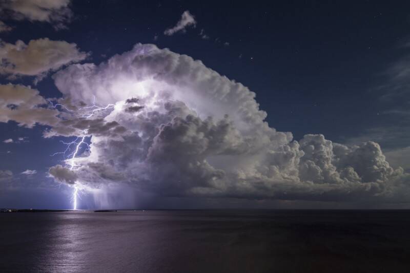 Weather Photographer of the Year 2021 1 2nd Runner Up and Public Favourite Photo © Serge Zaka 800x533 1