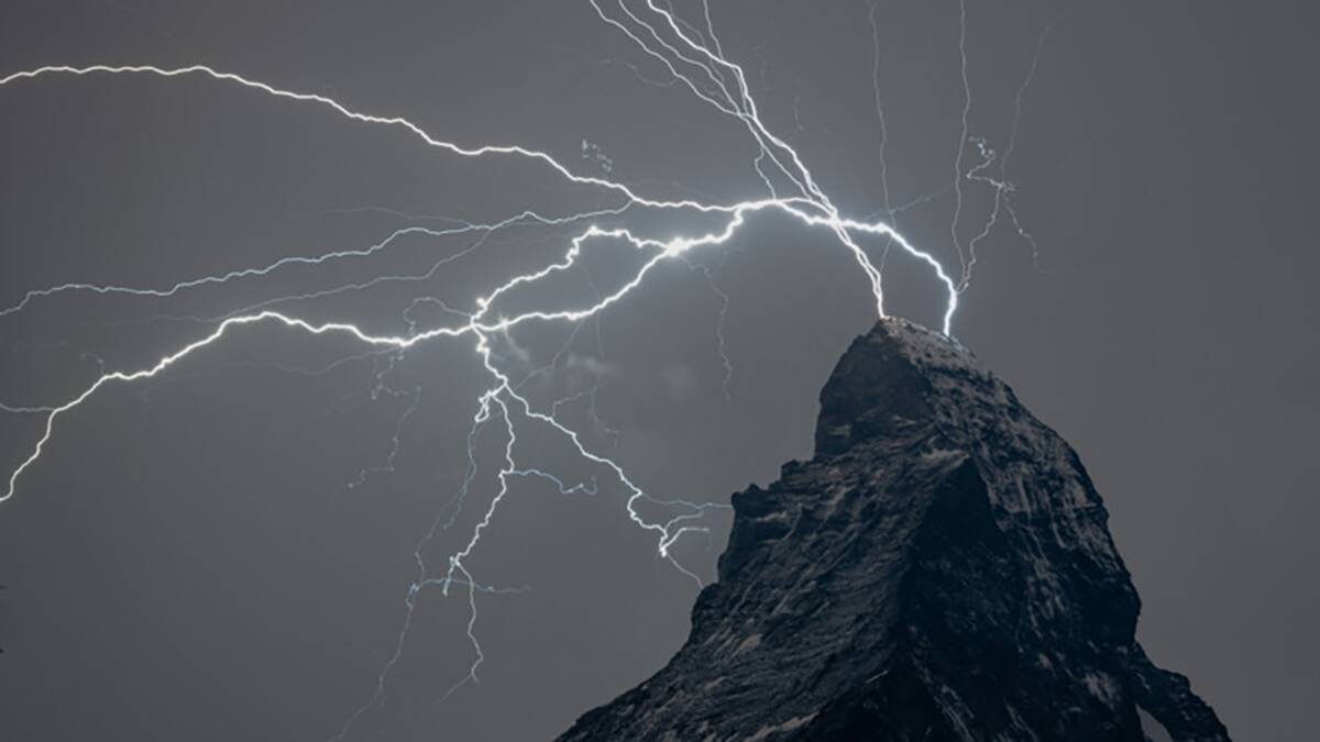 2021 Natural Landscape Photography Awards 1 Natural Landscape Photography Awards header