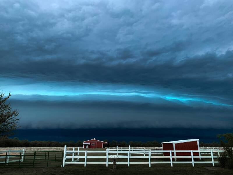 Winner Young Weather Photographer of the Year 2021 Photo © Phoenix Blue 800x600 1