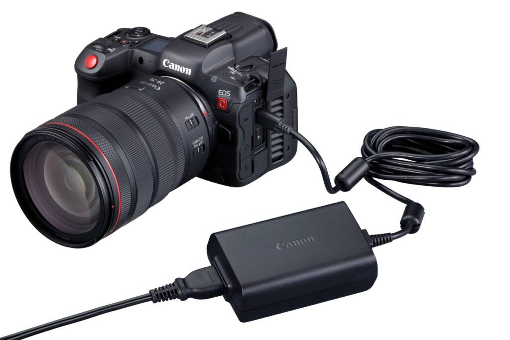 Canon EOS R5C vs Canon EOS R5 1 Canon EOS R5 C PD E1 usb charger