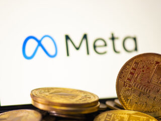 Meta kullanicilarin Facebook ve Instagramda NFT olusturmasina satmasina izin vermek icin calisiyor