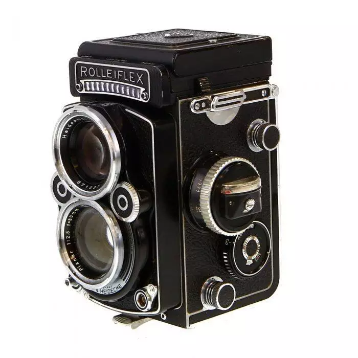 2022'de Satın Alınacak En İyi Orta Format Film Kameraları 7 Rolleiflex 2.8F
