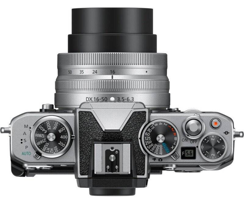 2022'de Yeni Başlayanlar İçin En İyi Kameralar 8 Nikon Z fc