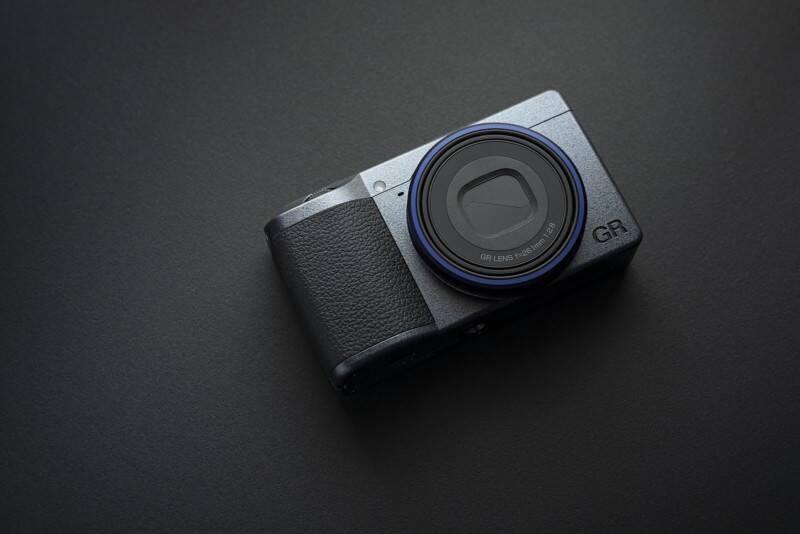 GR IIIx Urban Edition Özel Sınırlı Kamerayı Piyasaya Sürüyor
