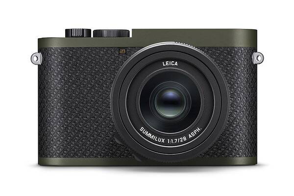 Leica Reporter Q2 Monochrome front