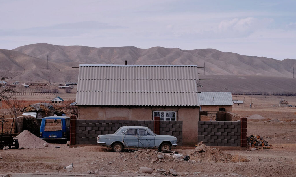 005 photo of Ottuk Kyrgyzstan by Konrad Lembcke
