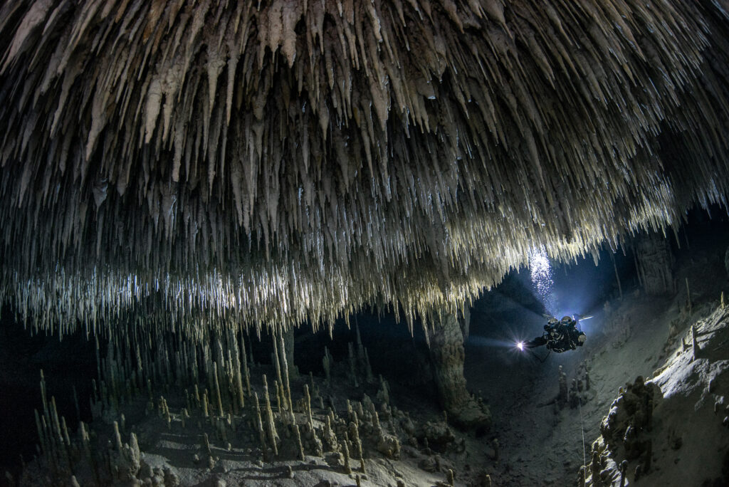 The BigPicture Natural World Photography Competition 2022 8 7 BP Landscape Winner TomStGeorge